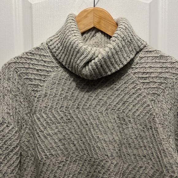Roots Turtle Neck Sweater - Picture 3 of 5